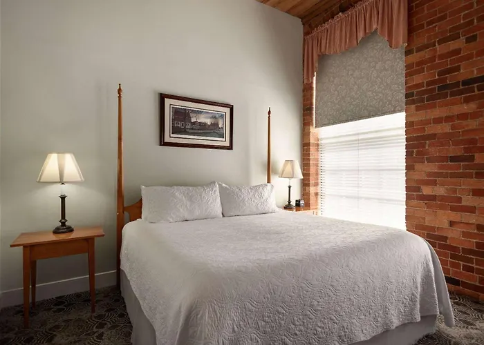 The Historic Brookstown Inn, Trademark Collection By Wyndham Hotel 3*