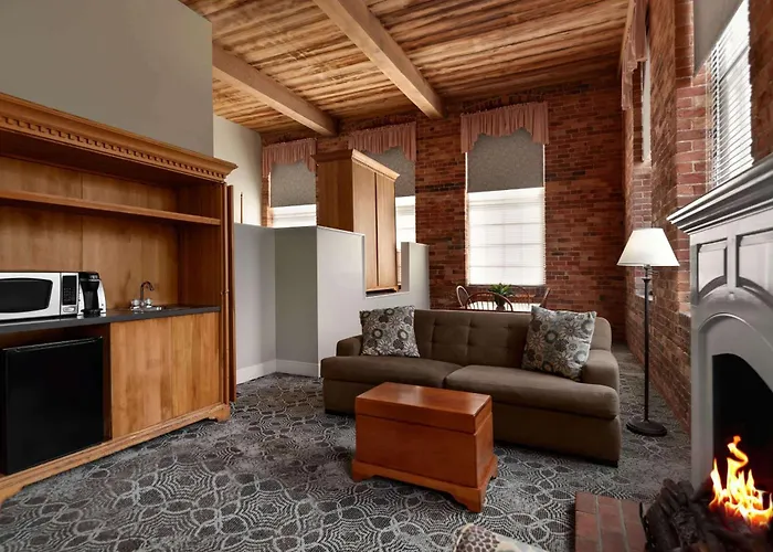 The Historic Brookstown Inn, Trademark Collection By Wyndham Hotel 3*