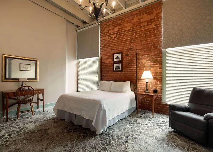 The Historic Brookstown Inn, Trademark Collection By Wyndham Winston-Salem