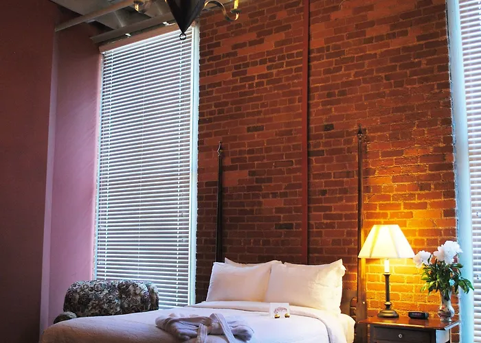 The Historic Brookstown Inn, Trademark Collection By Wyndham 3* Winston-Salem