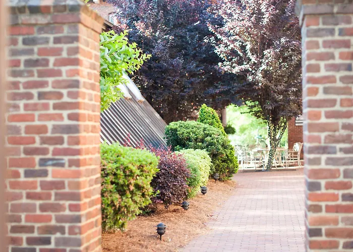 Hotel The Historic Brookstown Inn, Trademark Collection By Wyndham