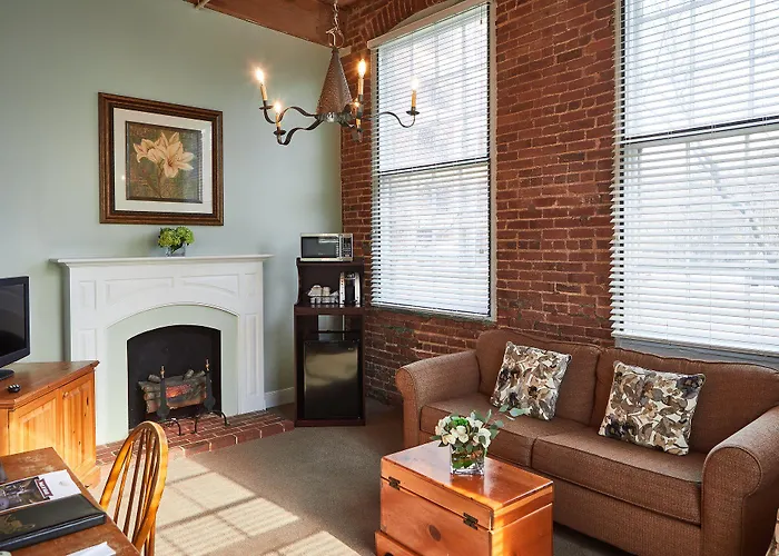 The Historic Brookstown Inn, Trademark Collection By Wyndham Hotel 3*
