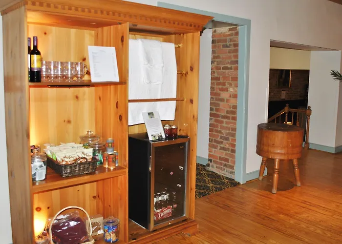 The Historic Brookstown Inn, Trademark Collection By Wyndham Hotel