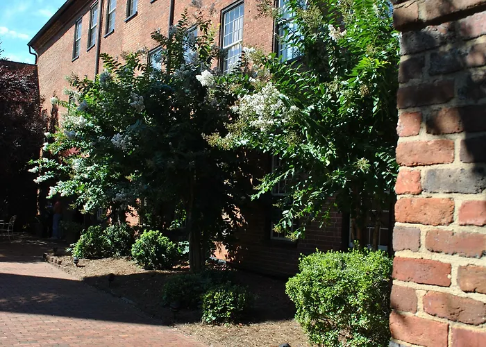 Hotel The Historic Brookstown Inn, Trademark Collection By Wyndham Winston-Salem