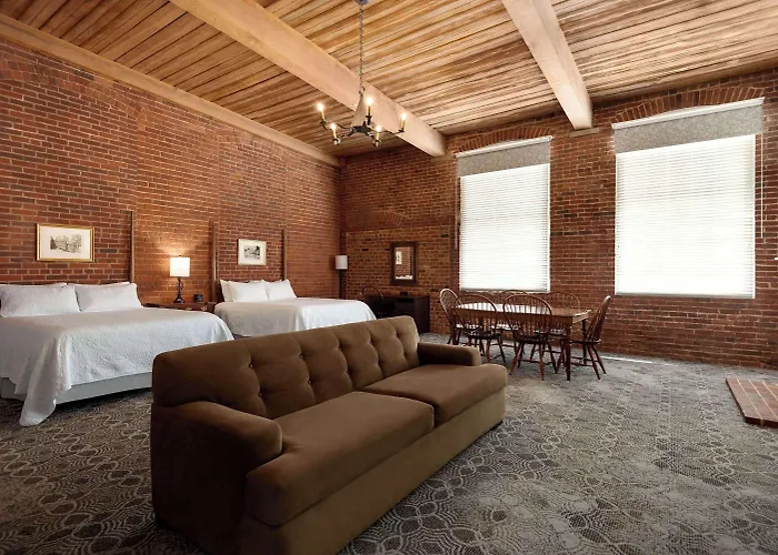 The Historic Brookstown Inn, Trademark Collection By Wyndham Hotel
